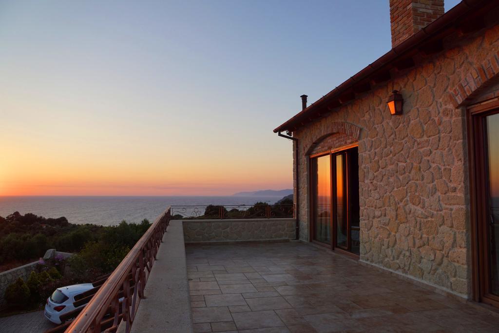 Villa Petrino Halikounas Номер фото